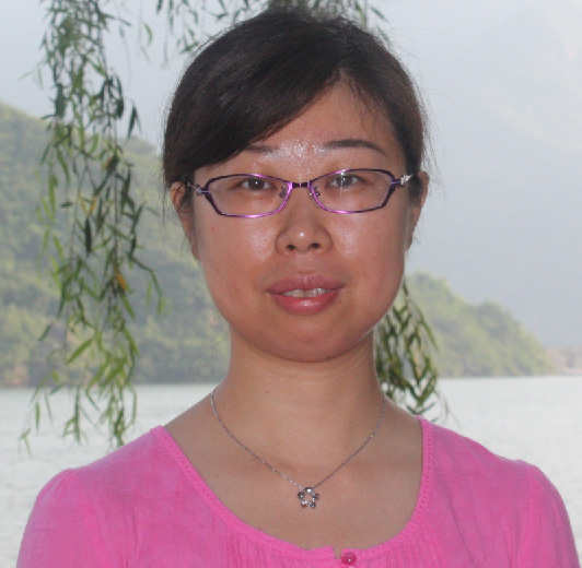 杨晶
