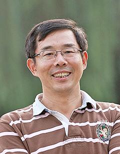 王伯初