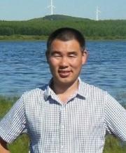 杨满平