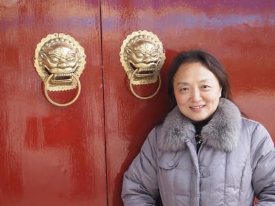 李虹