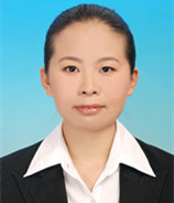 何英
