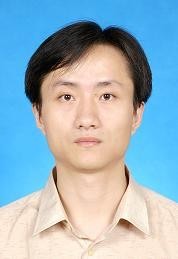 潘满